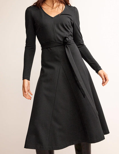 Bella Ponte V-Neck Midi Dress-Black