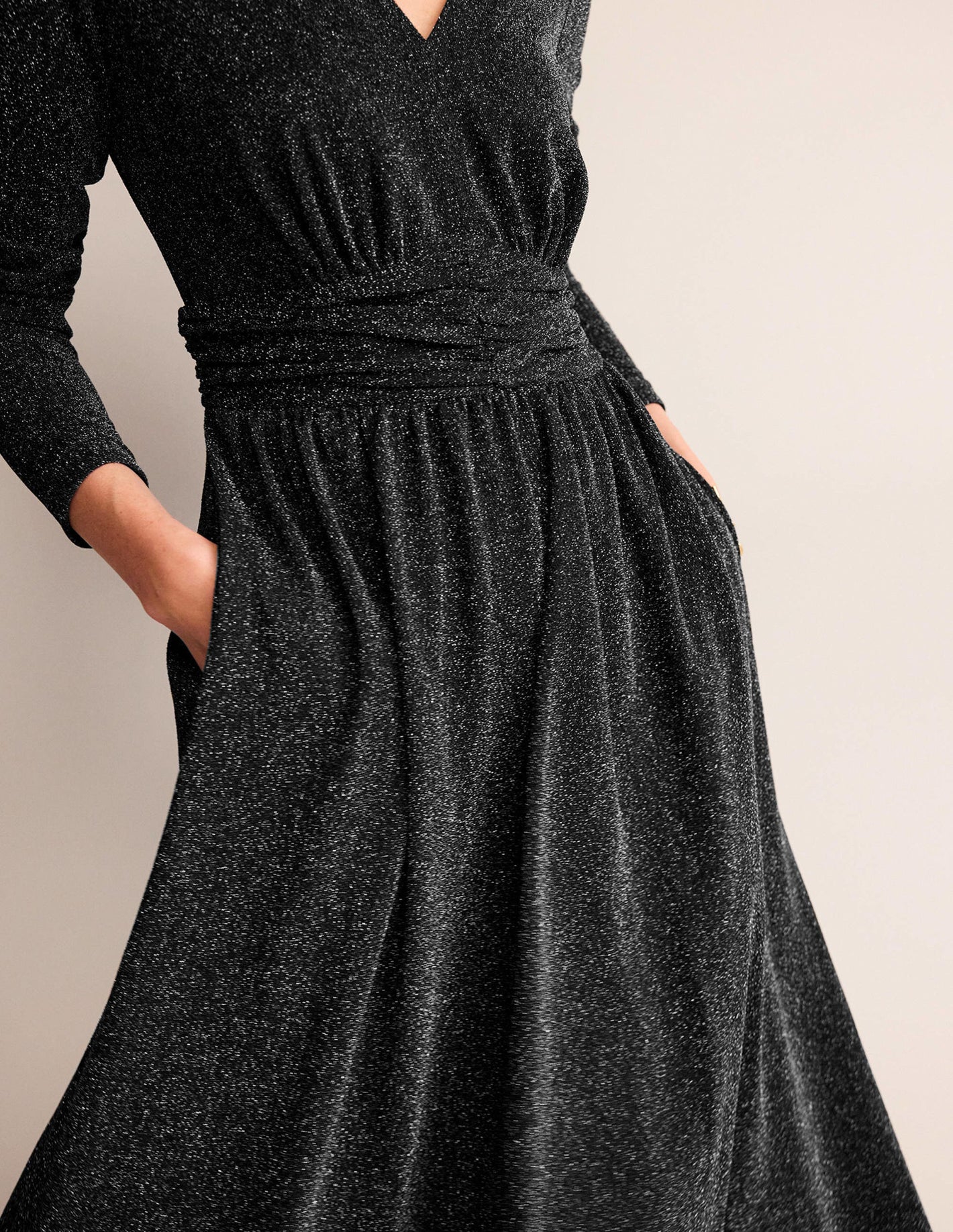 Ruched Sparkle Midi Dress-Black