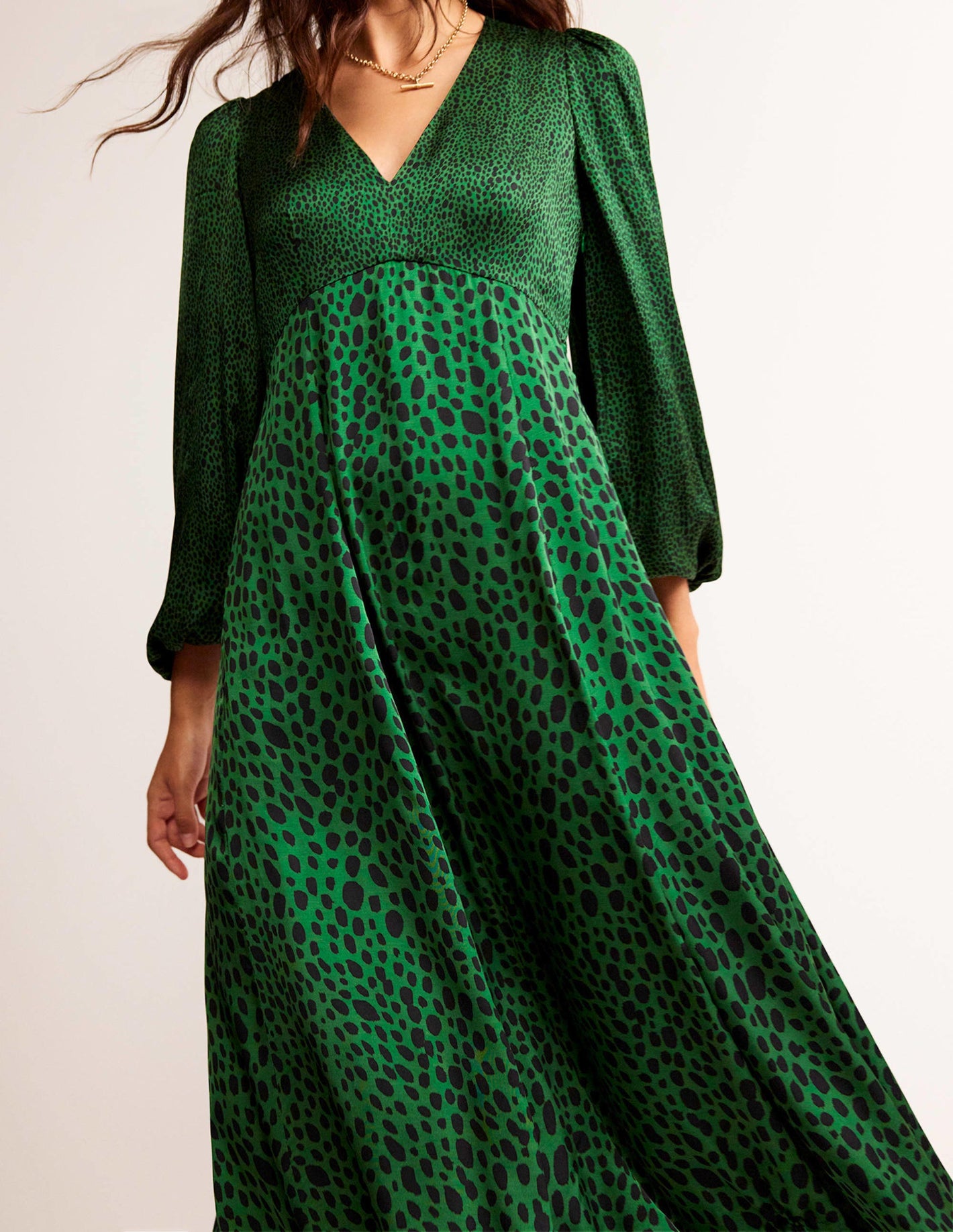 Blouson Sleeve Midi Tea Dress-Amazon Green, Animal Spot