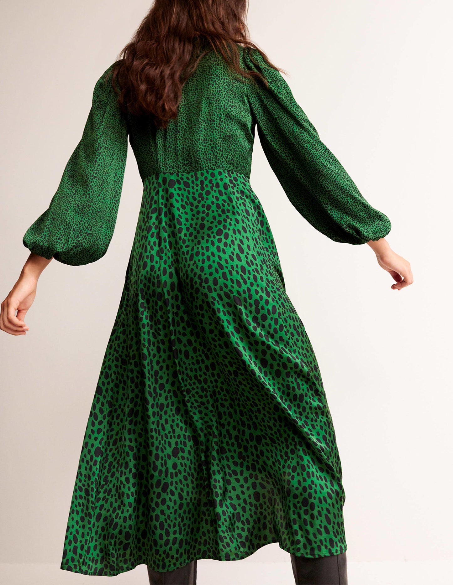 Blouson Sleeve Midi Tea Dress-Amazon Green, Animal Spot