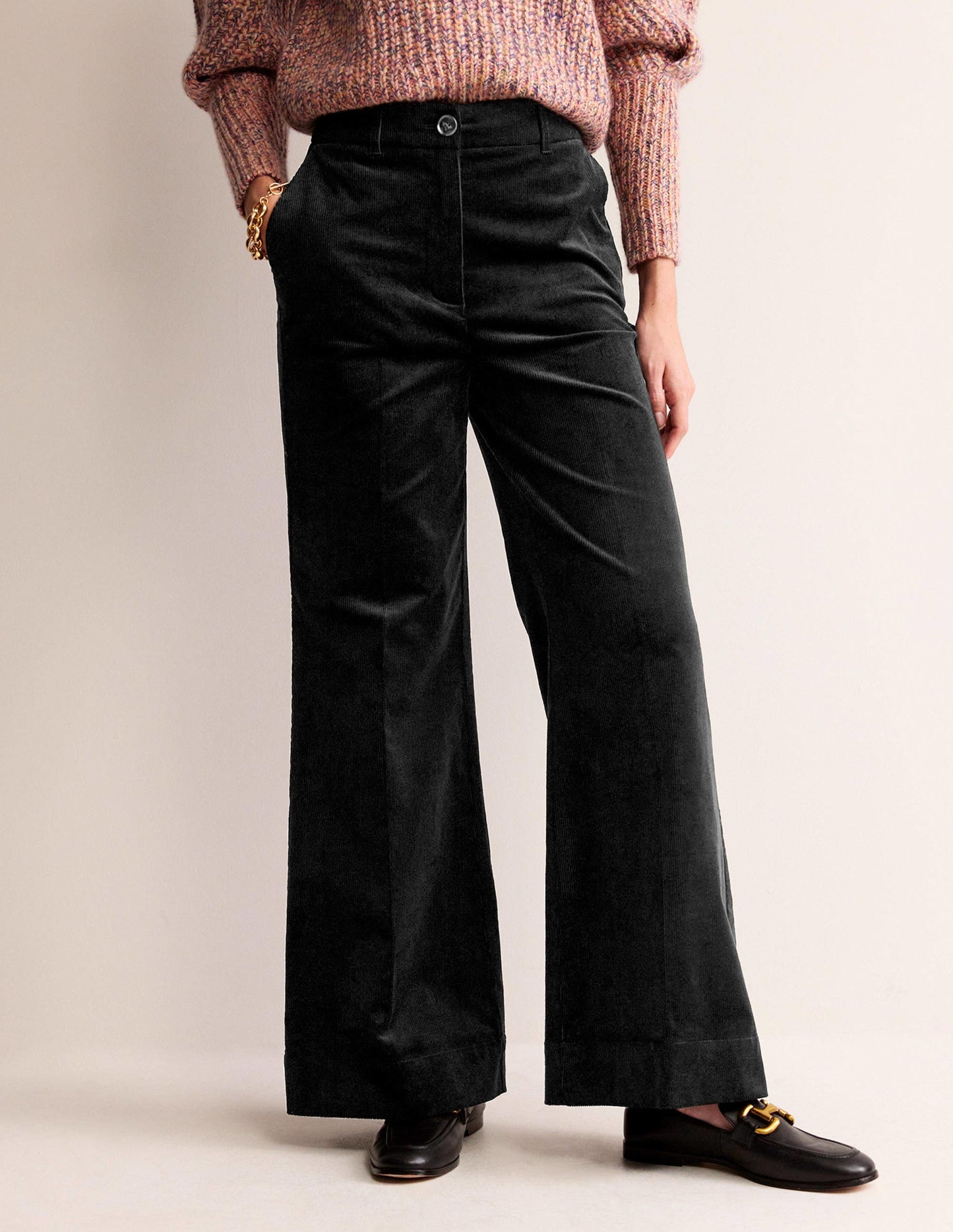 Wide-Leg Corduroy Trousers-Black