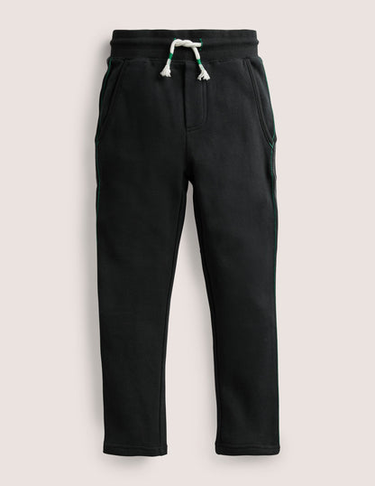 Essential Joggers-Black