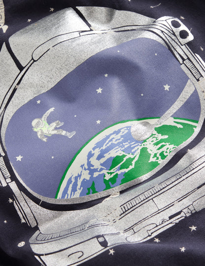 Glow-In-The-Dark T-Shirt -Smoke Astronaut