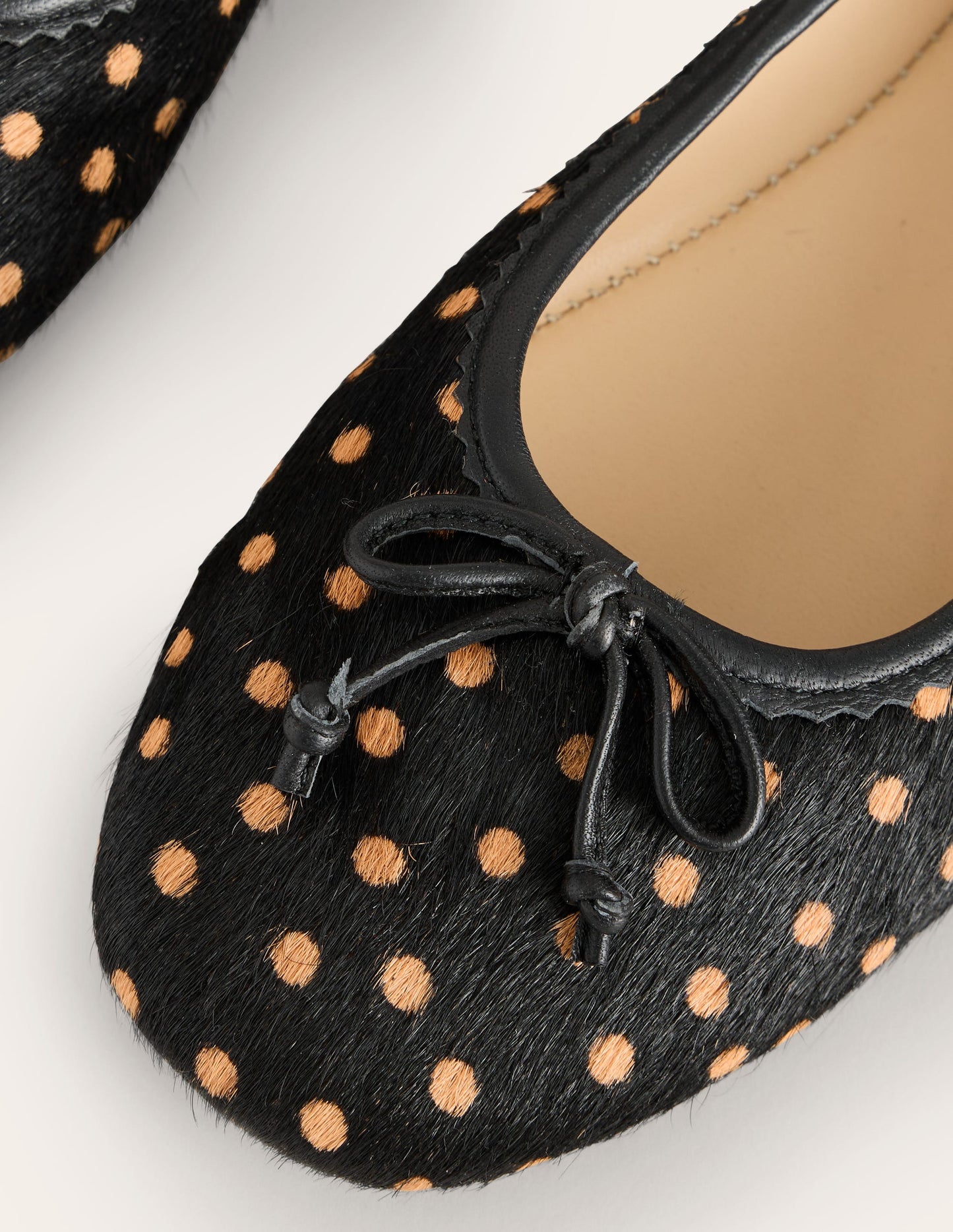 Kitty Flexi Sole Ballet Pumps-Black and Camel Spot