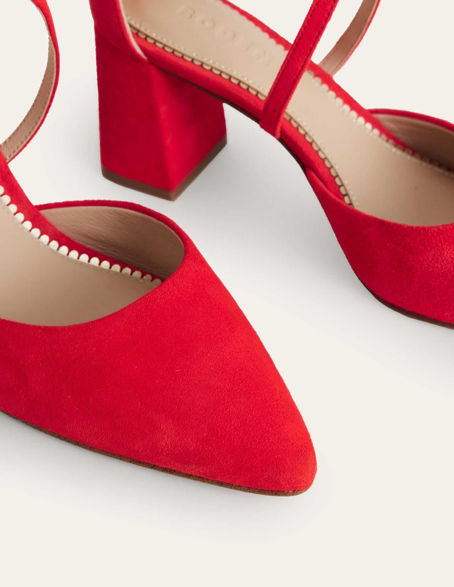 Strap Block Heel Point Courts-Red Suede