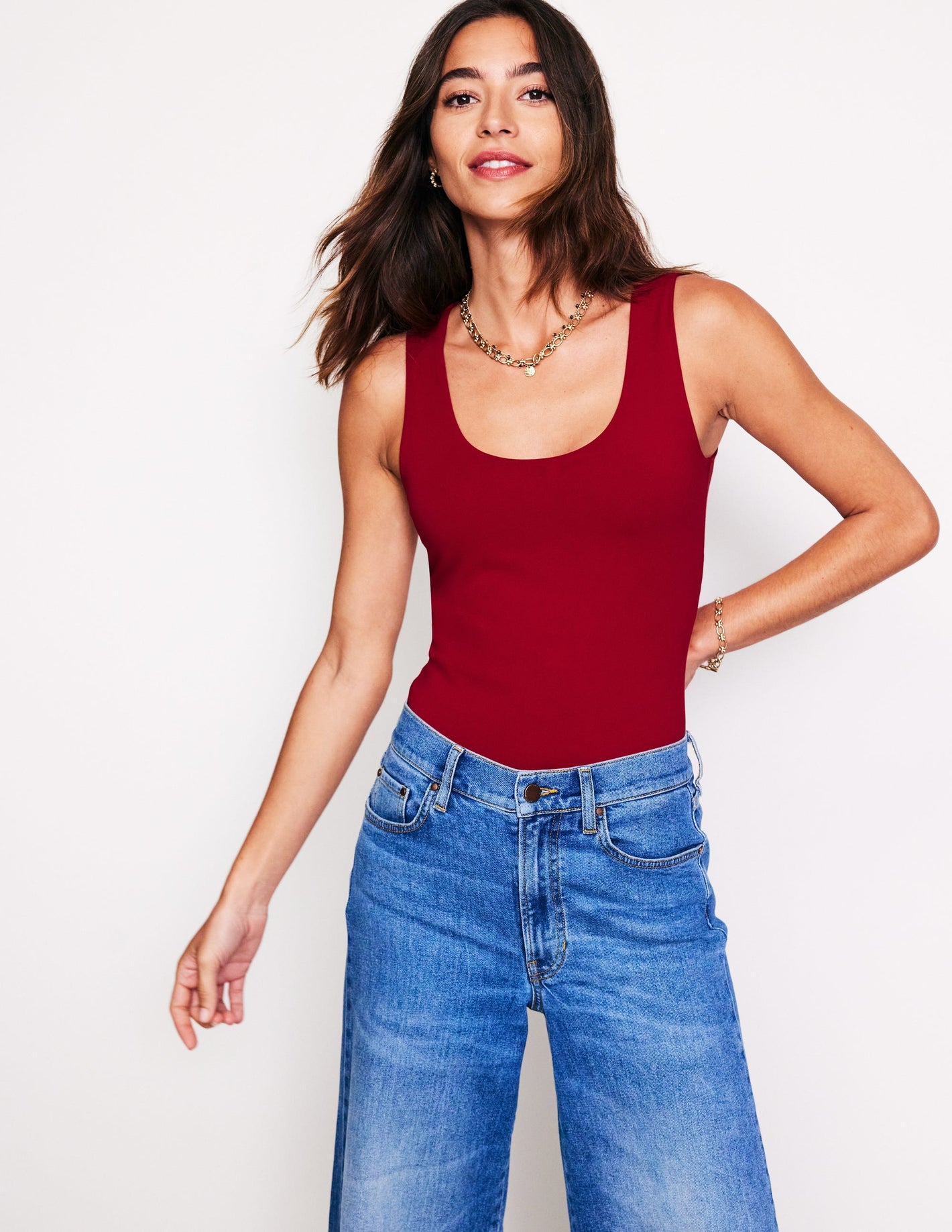 Double Layer Scoop Neck Vest-Red Liquorice