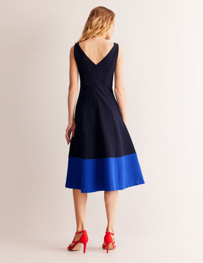 Scarlet Ottoman Ponte Dress-Navy and Surf the Web