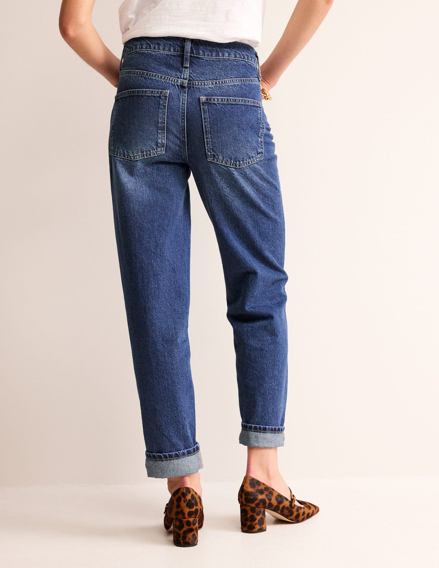 Mid Rise Tapered Jeans-Dark Vintage