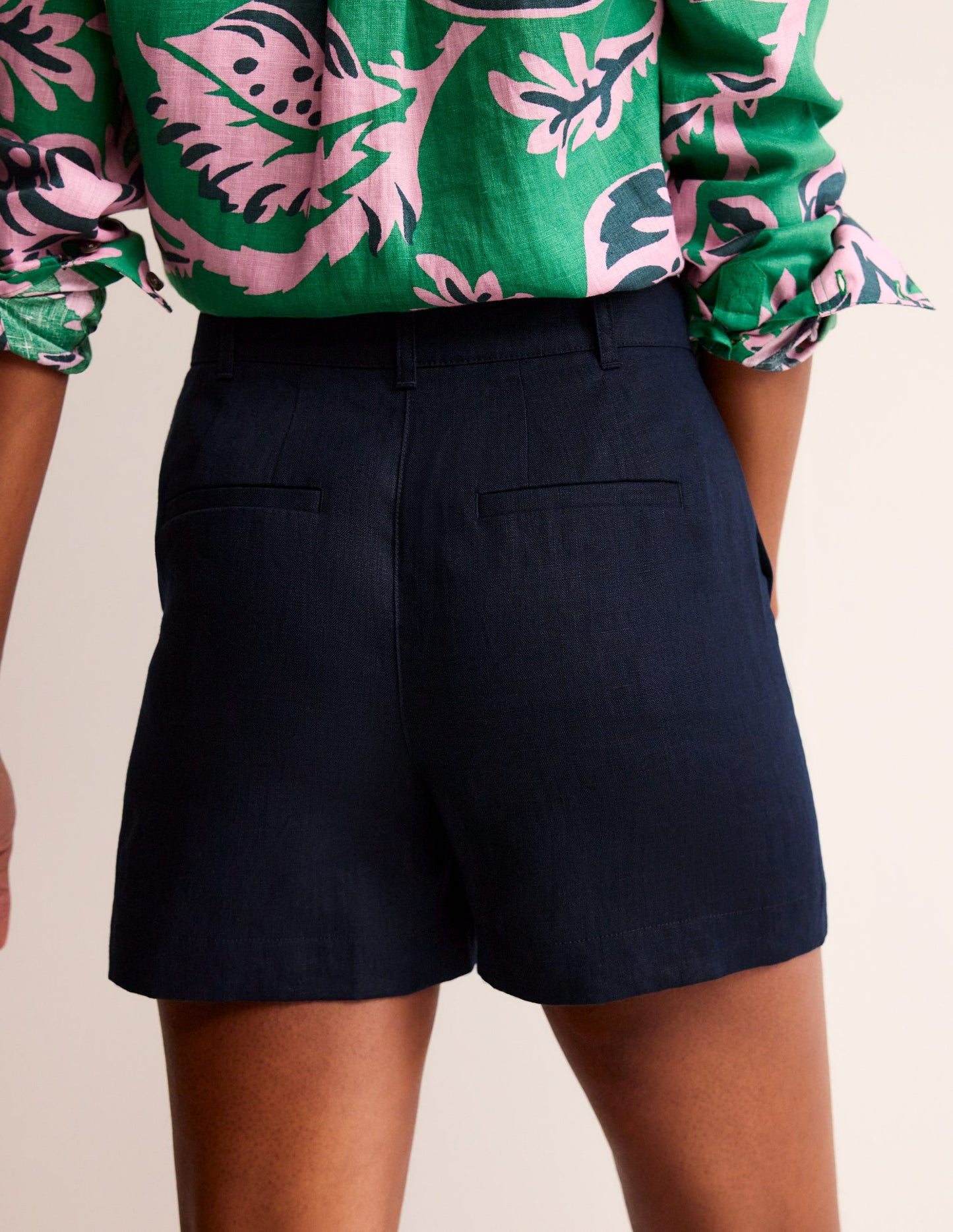 Westbourne Linen Shorts-Navy