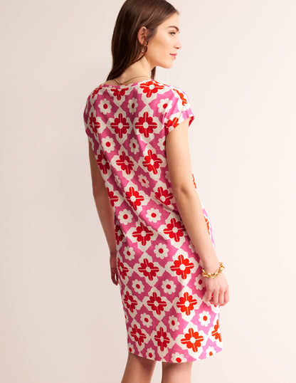 Leah Jersey T-shirt Dress-Pink Power, Geometric Stamp