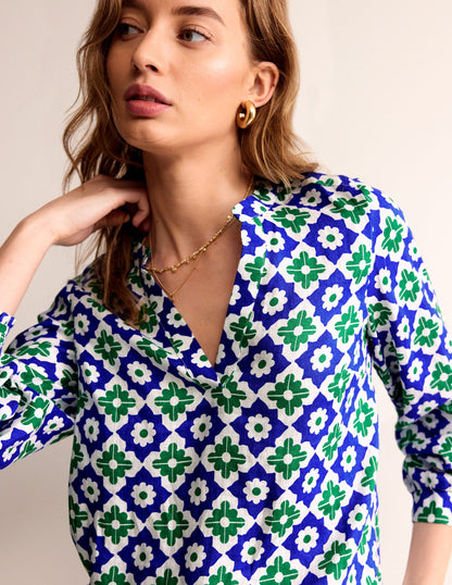 Alice Linen Top-Green, Geometric Stamp