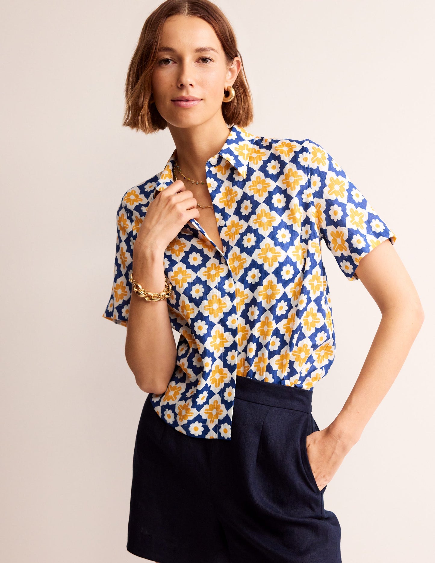 Hazel Short Sleeve Linen Shirt-Surf The Web, Geometric Stamp