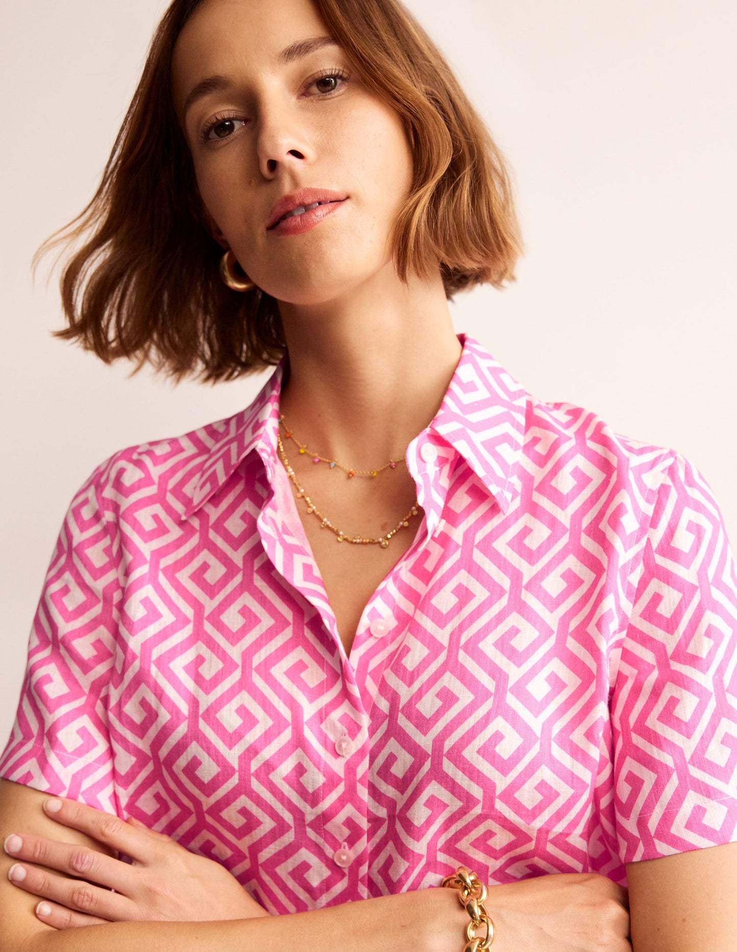 Hazel Short Sleeve Linen Shirt-Pink Power, Maze