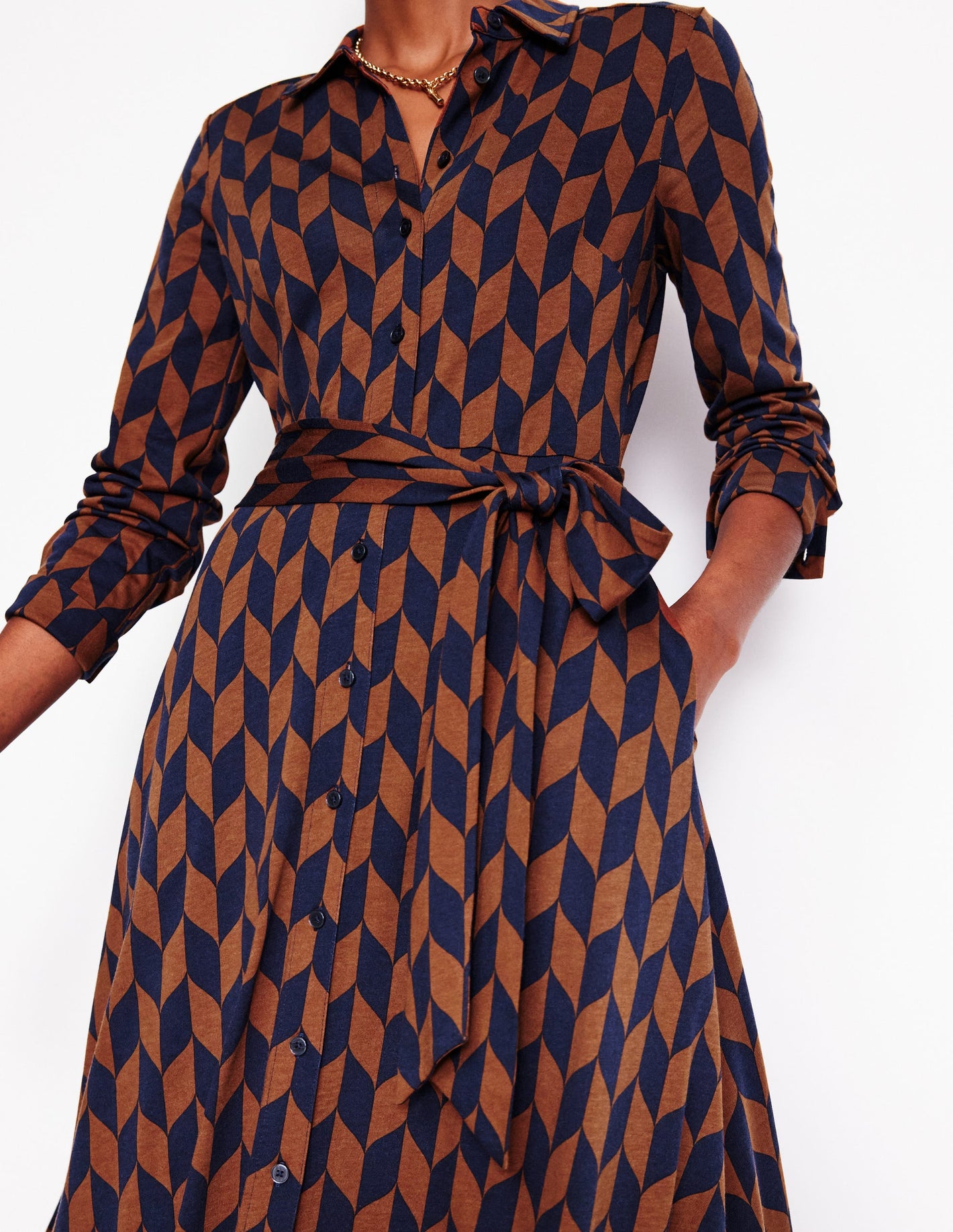 Marcia Jersey Midi Shirt Dress -Cognac, Chevron Swirl