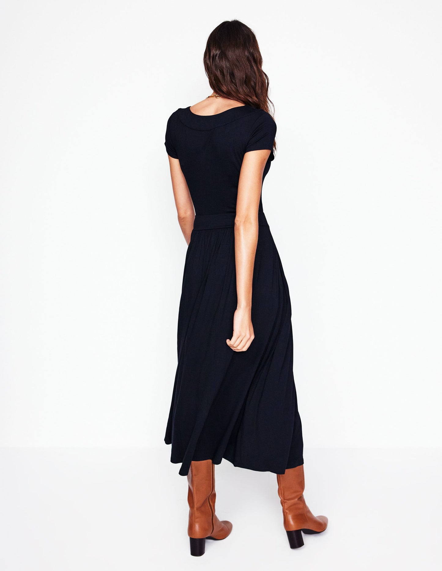 Melanie Jersey Midi Dress-Black