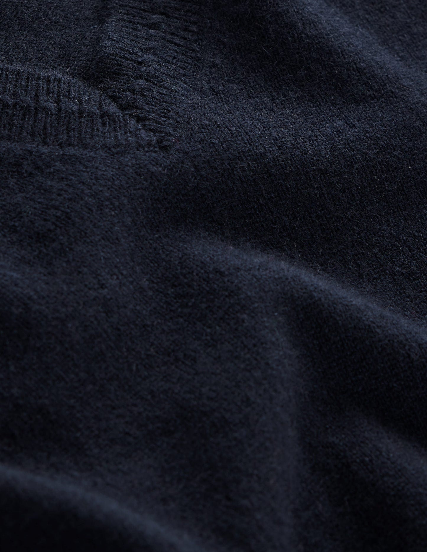 Eva Cashmere V-Neck Jumper-Navy