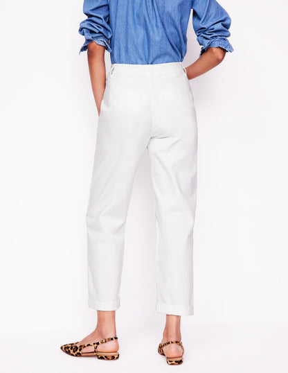 Barnsbury Chino Trouser-White